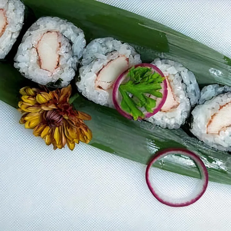 Crab Meat Roll (6 Pieces)