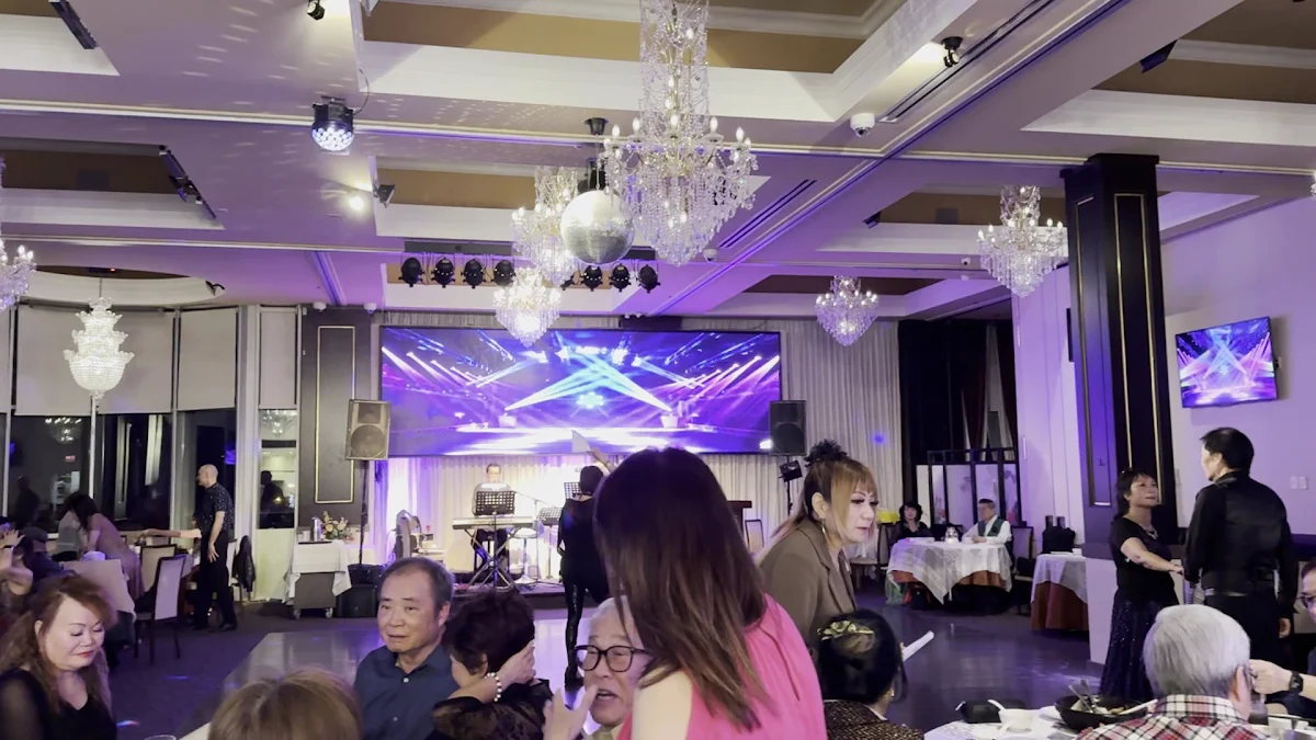 Vibe, Royal Garden Seafood Restaurant