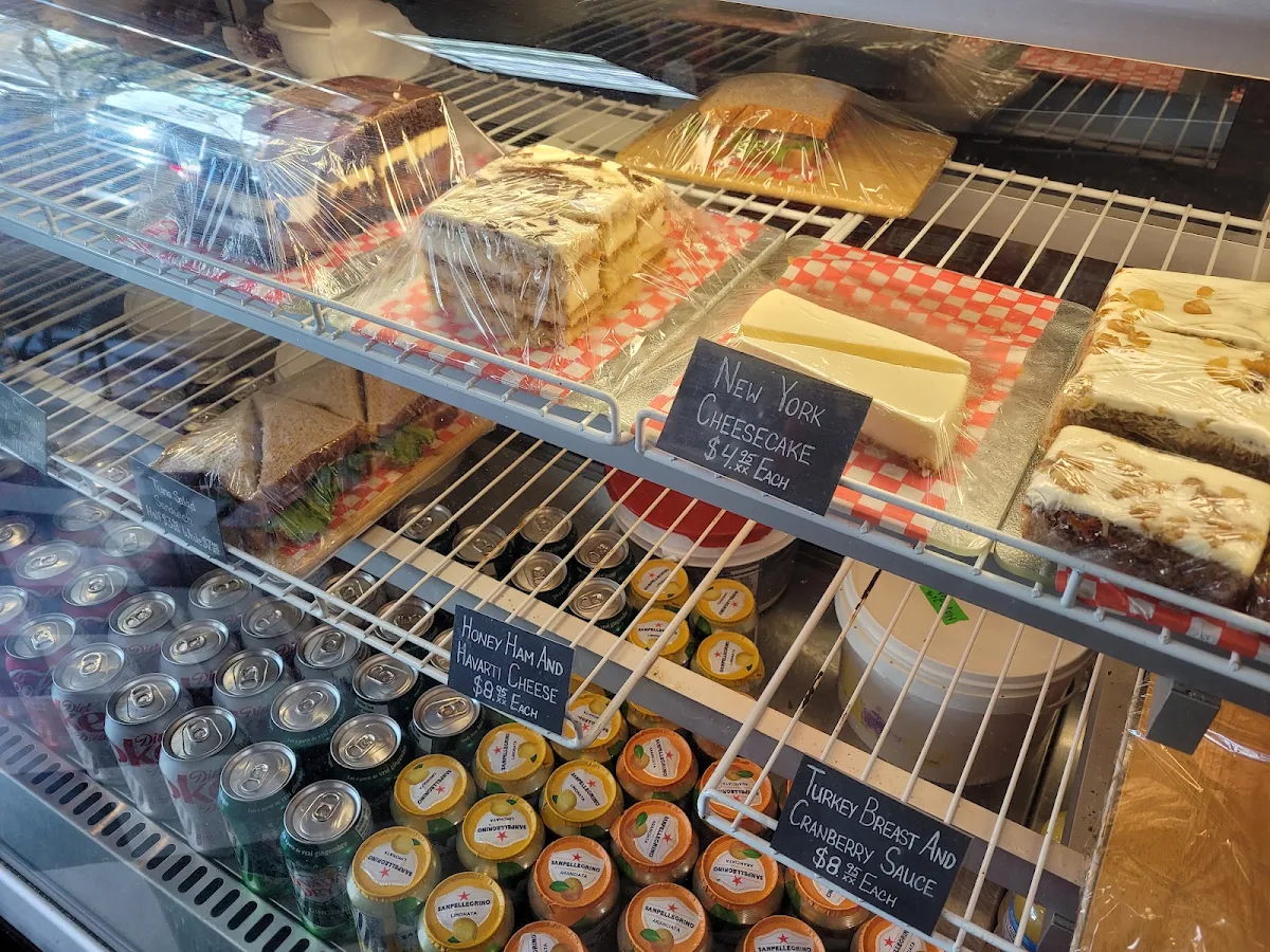 Vibe, Legato Cafe