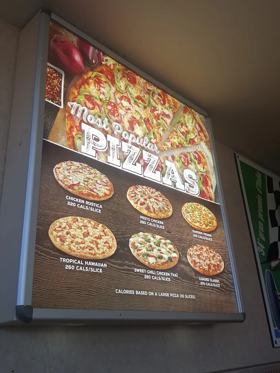 Menu, Pizza Pizza