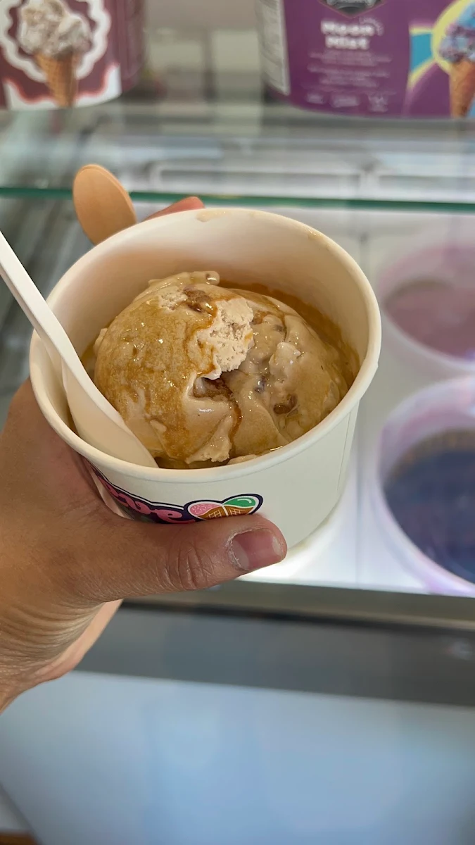 Food & drink, Love at First Scoop & Coffee