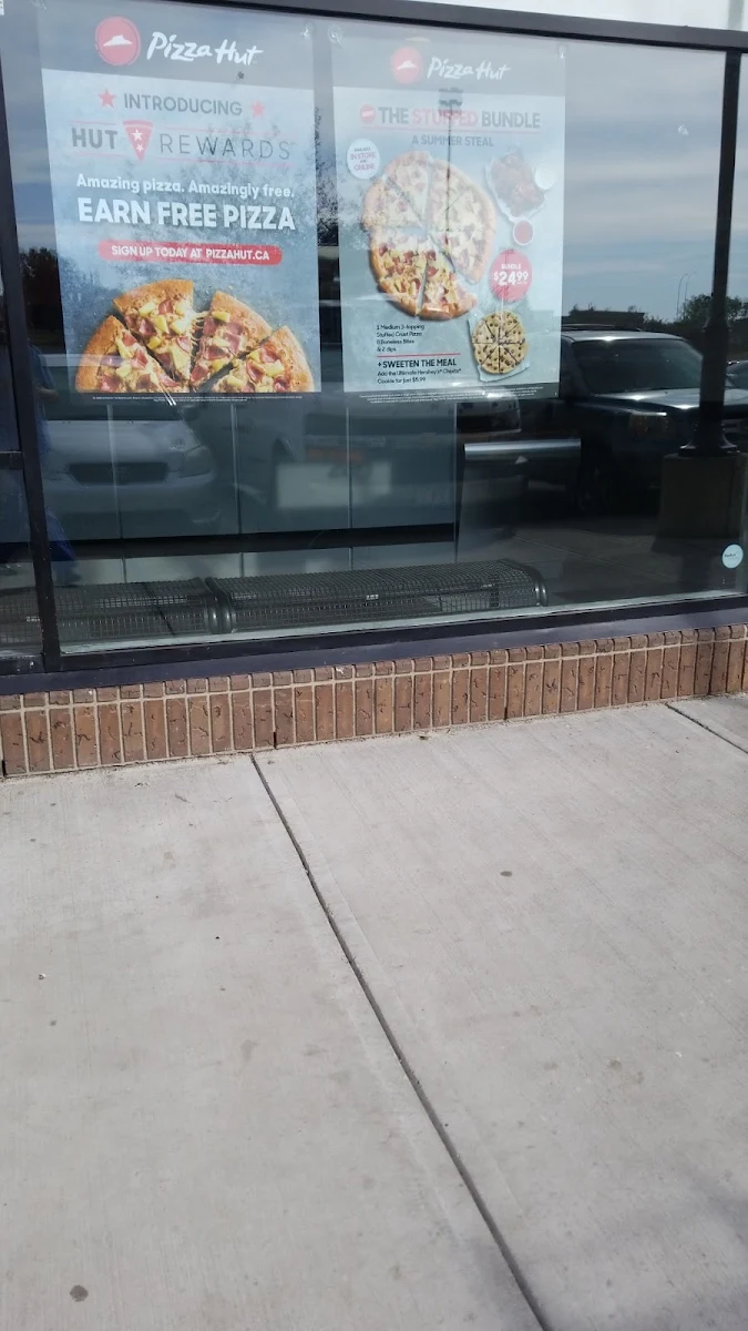 Menu, Pizza Hut