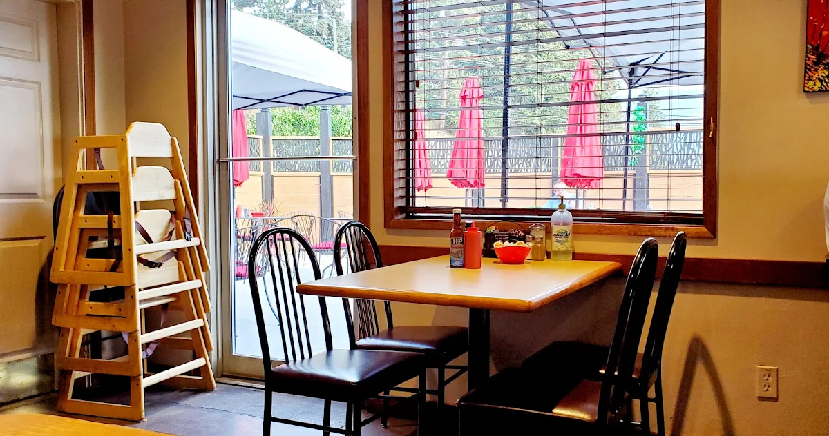 Vibe, Cherry Pit Restaurant