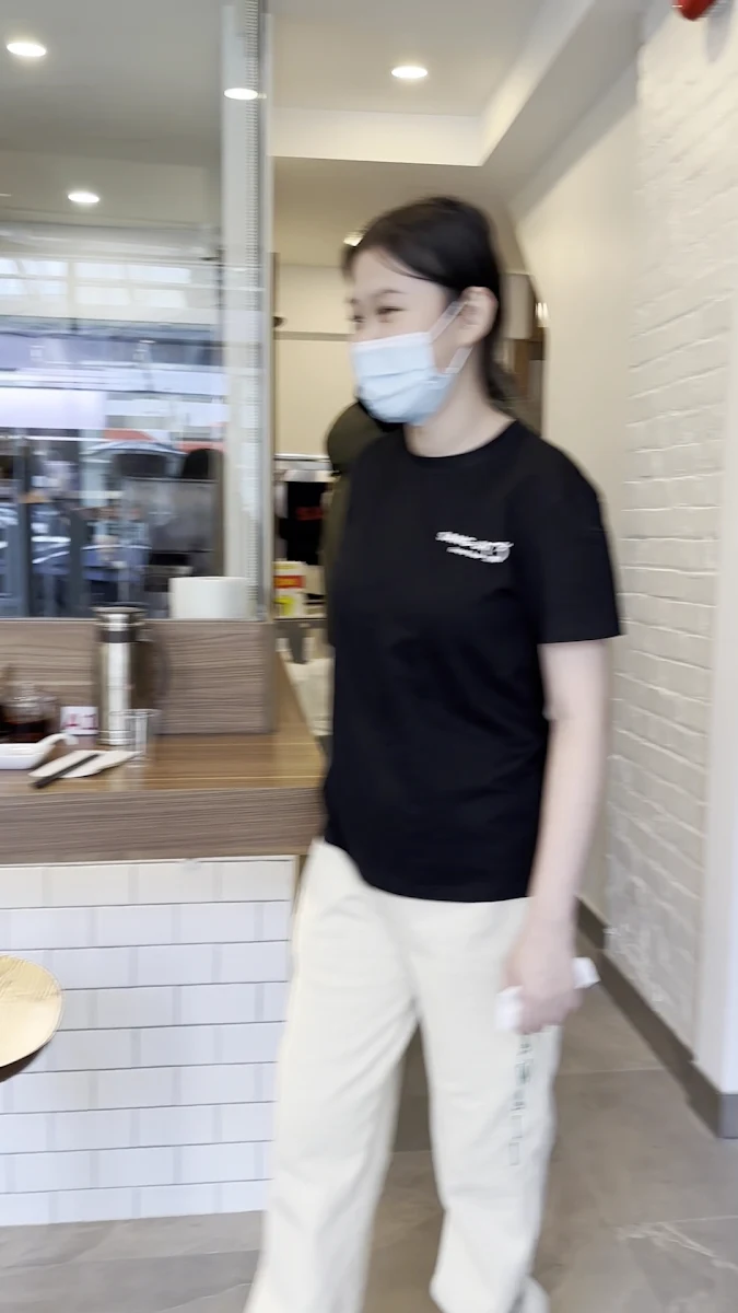 Vibe, Sang-Ji Fried Bao (DownTown)
