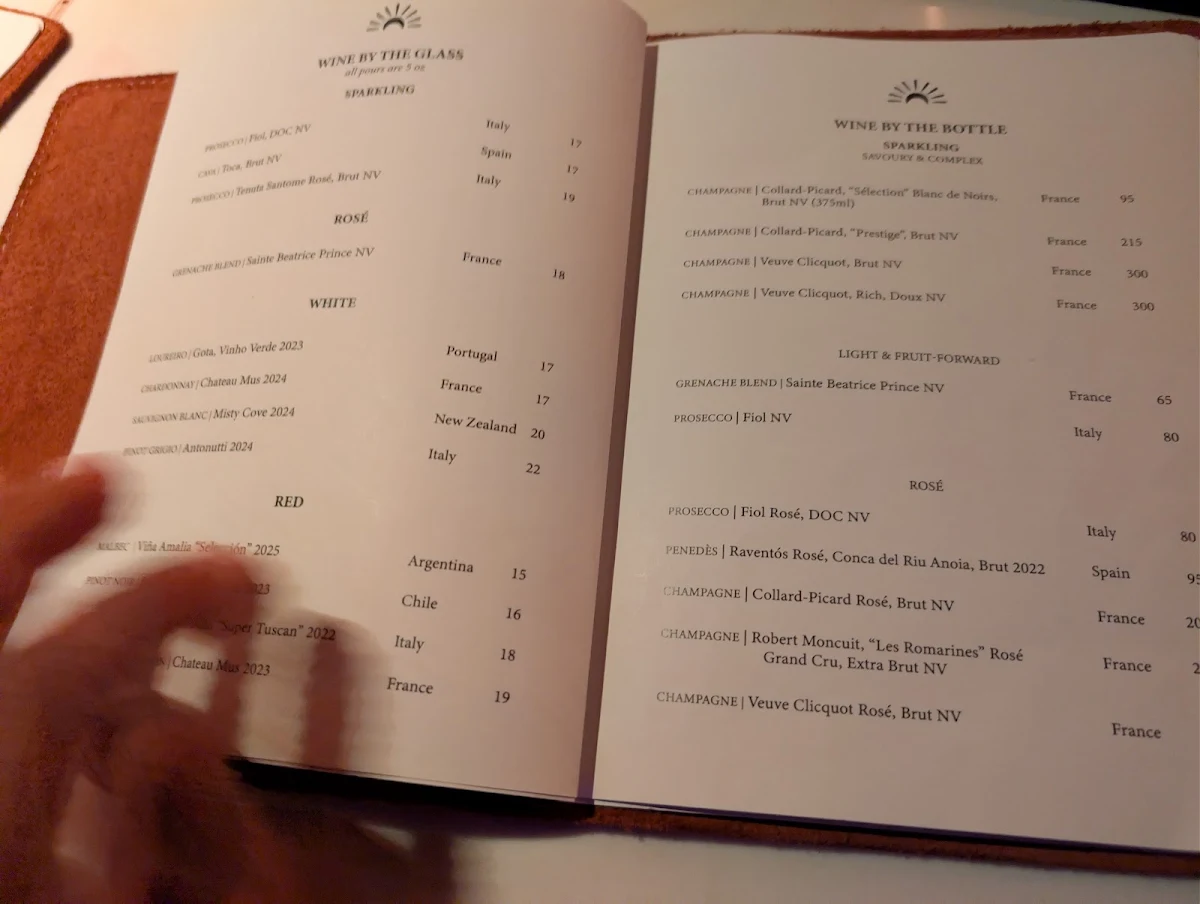 Menu, Soluna Toronto