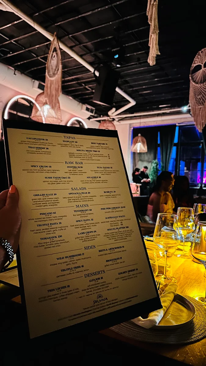 Menu, Soluna Toronto