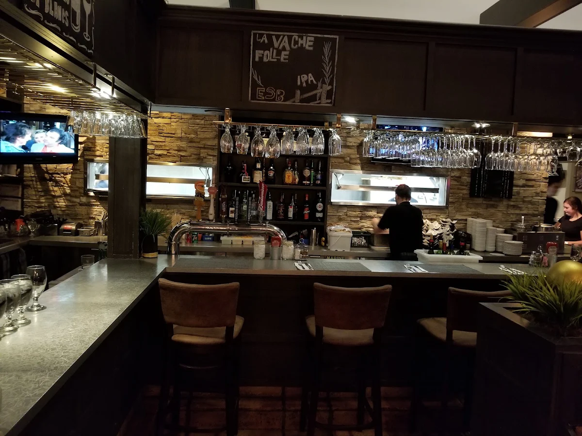 Vibe, Pub St-Bernard