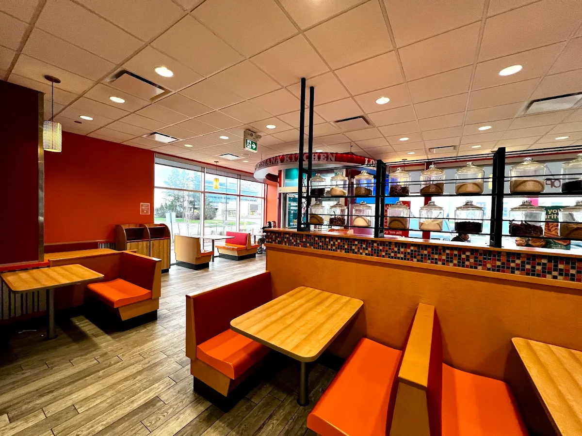 Vibe, Popeyes Louisiana Kitchen
