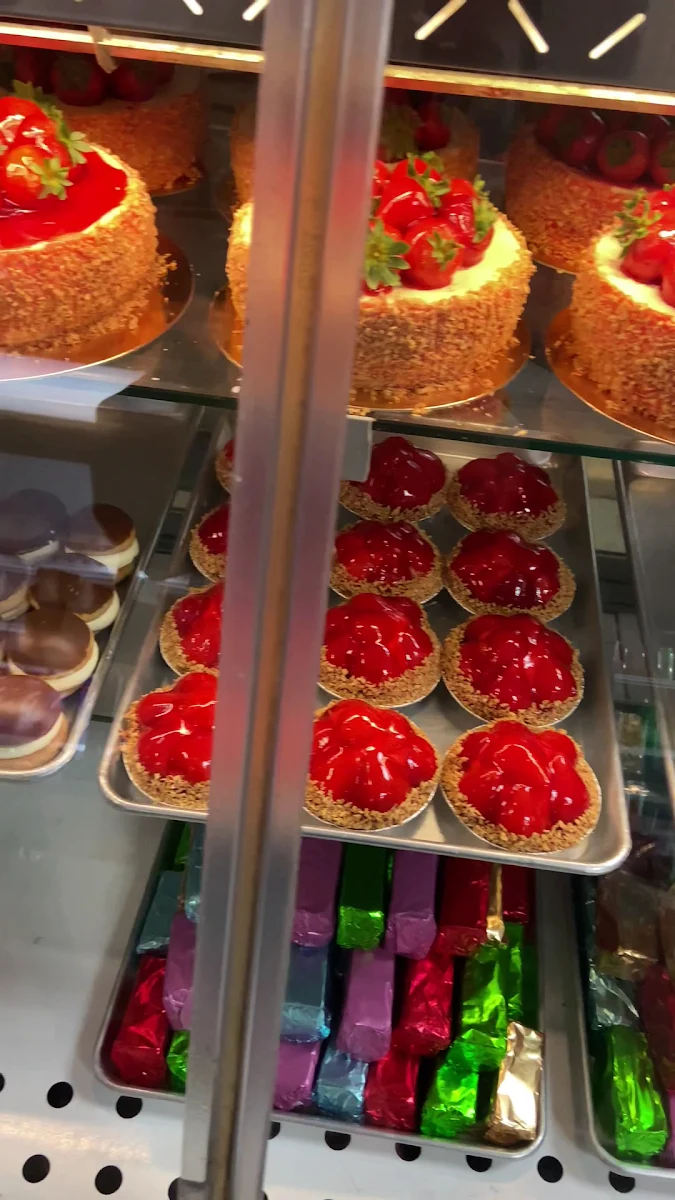 Vibe, Boulangerie Pâtisserie Internationale
