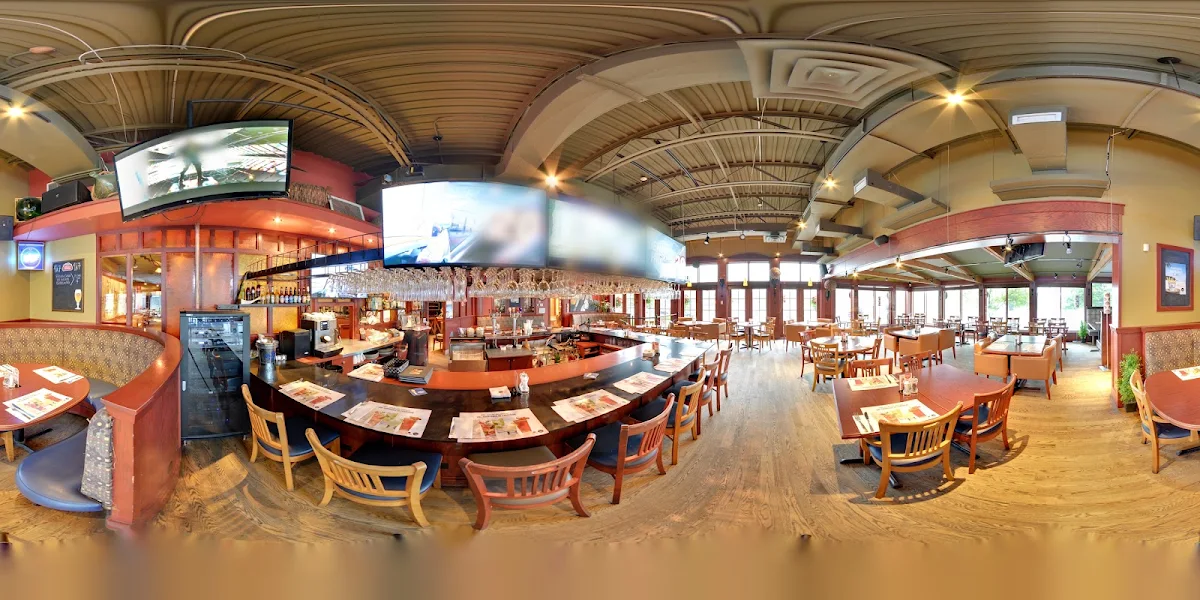 Vibe, Rôtisserie St-Hubert
