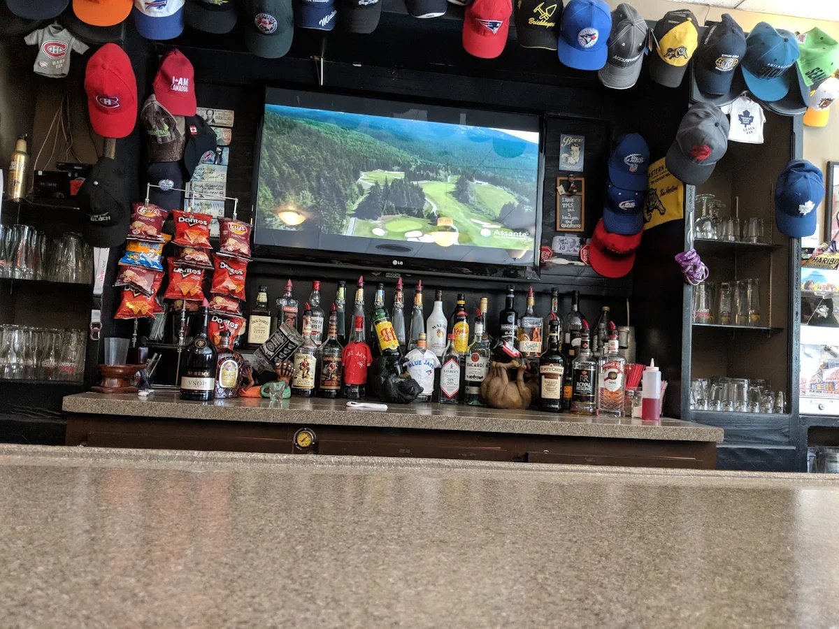 Vibe, Taps Bar & Grill