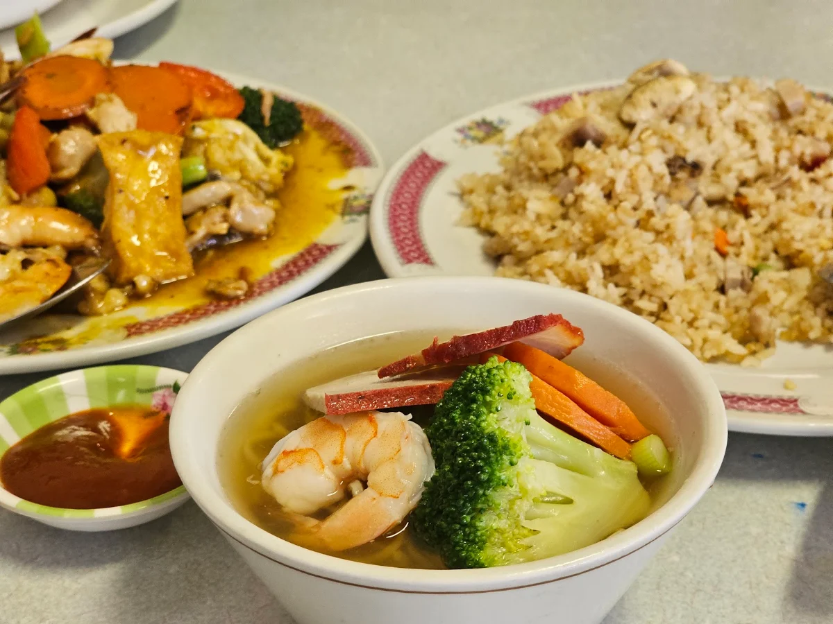 Food & drink, Rainbow Restaurant