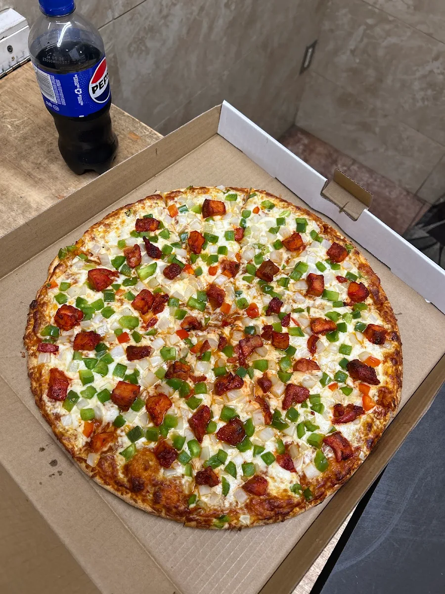 Food & drink, Chili Craft Pizza
