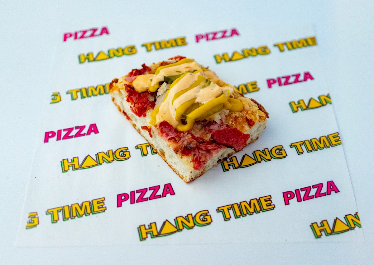 Menu, Hang Time Pizza Centre Ville