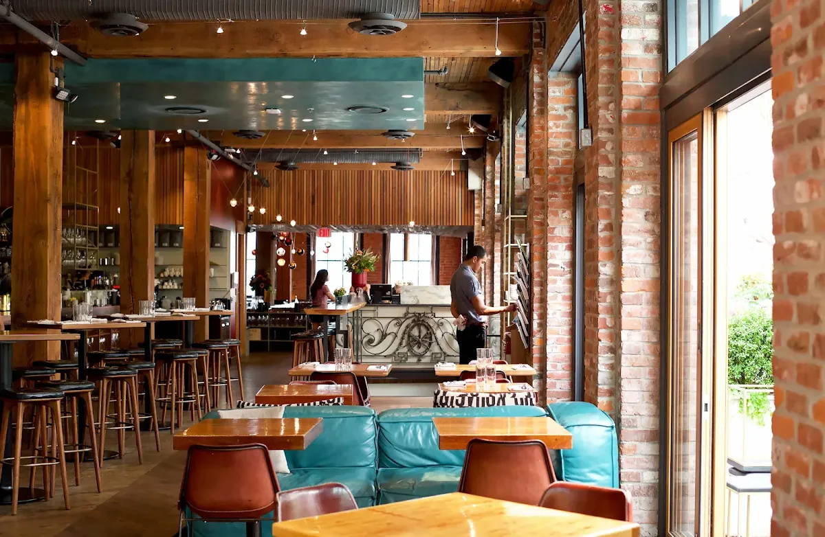 Vibe, Chambar Restaurant