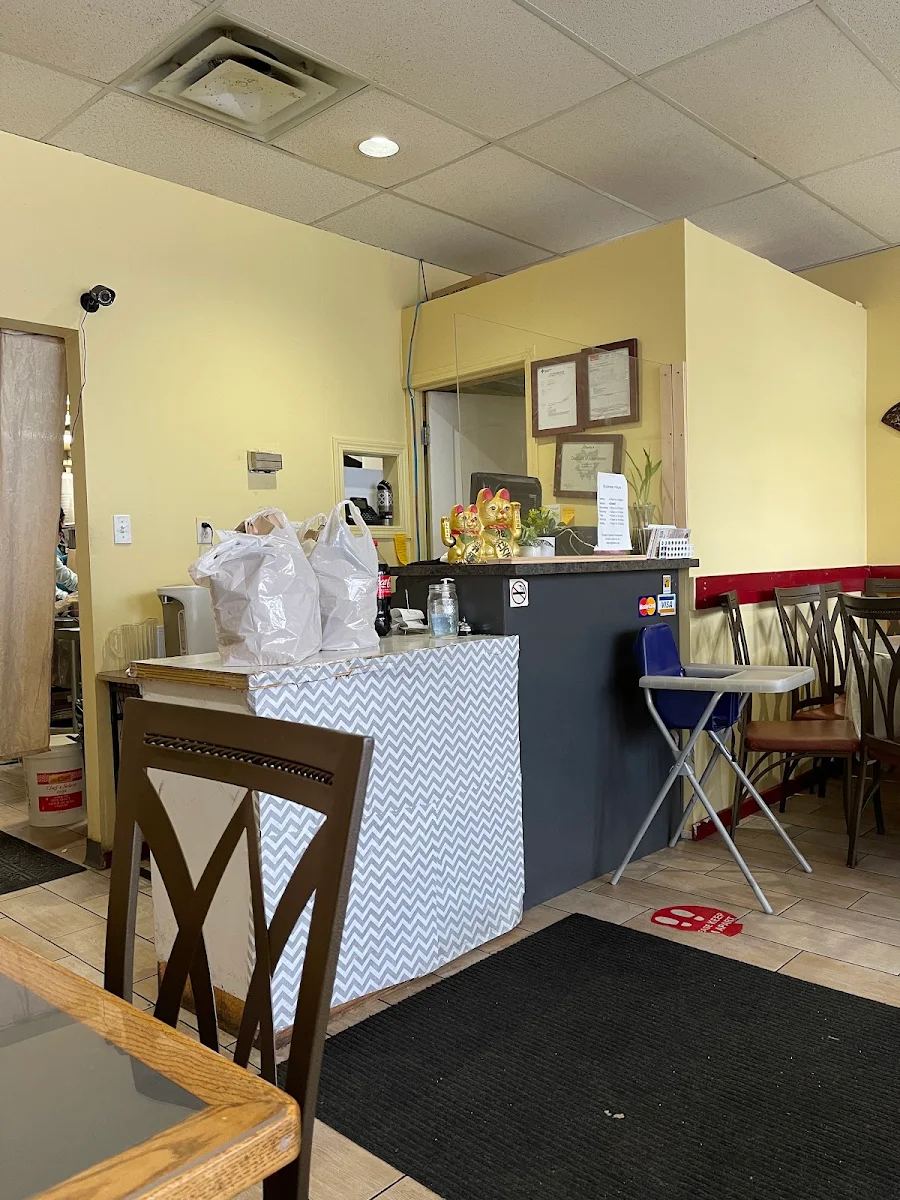 Vibe, Dragon Garden Restaurant | Chinese