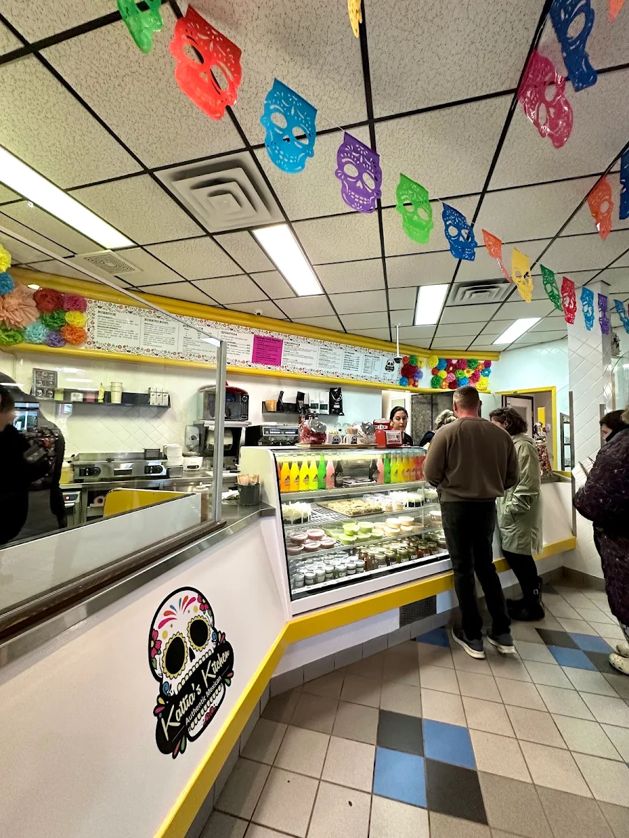 Vibe, Kattia’s Kitchen Cafe Saanichton