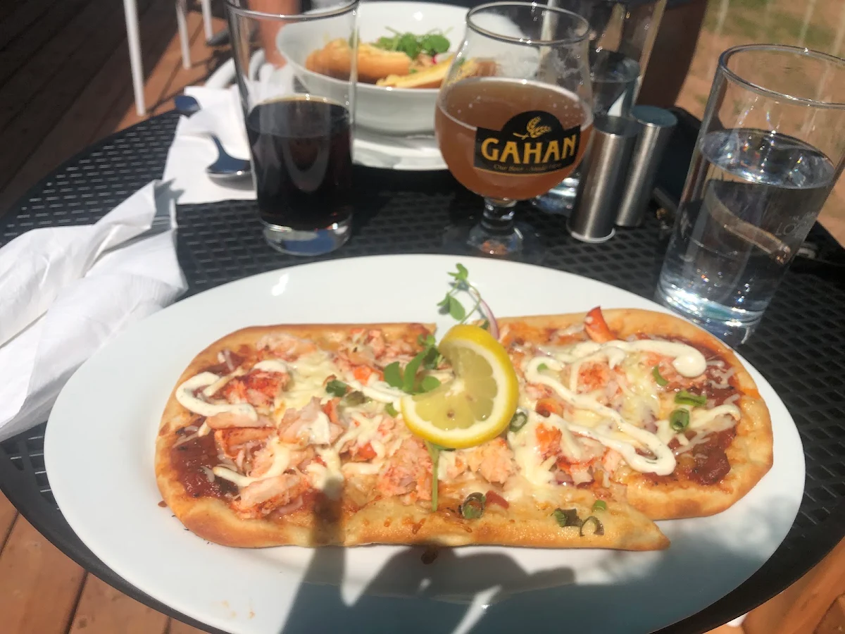 Food & drink, The Fiddling Fisherman Lookout