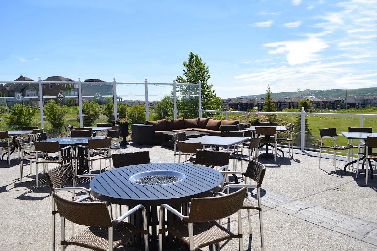Vibe, The Lookout YYC