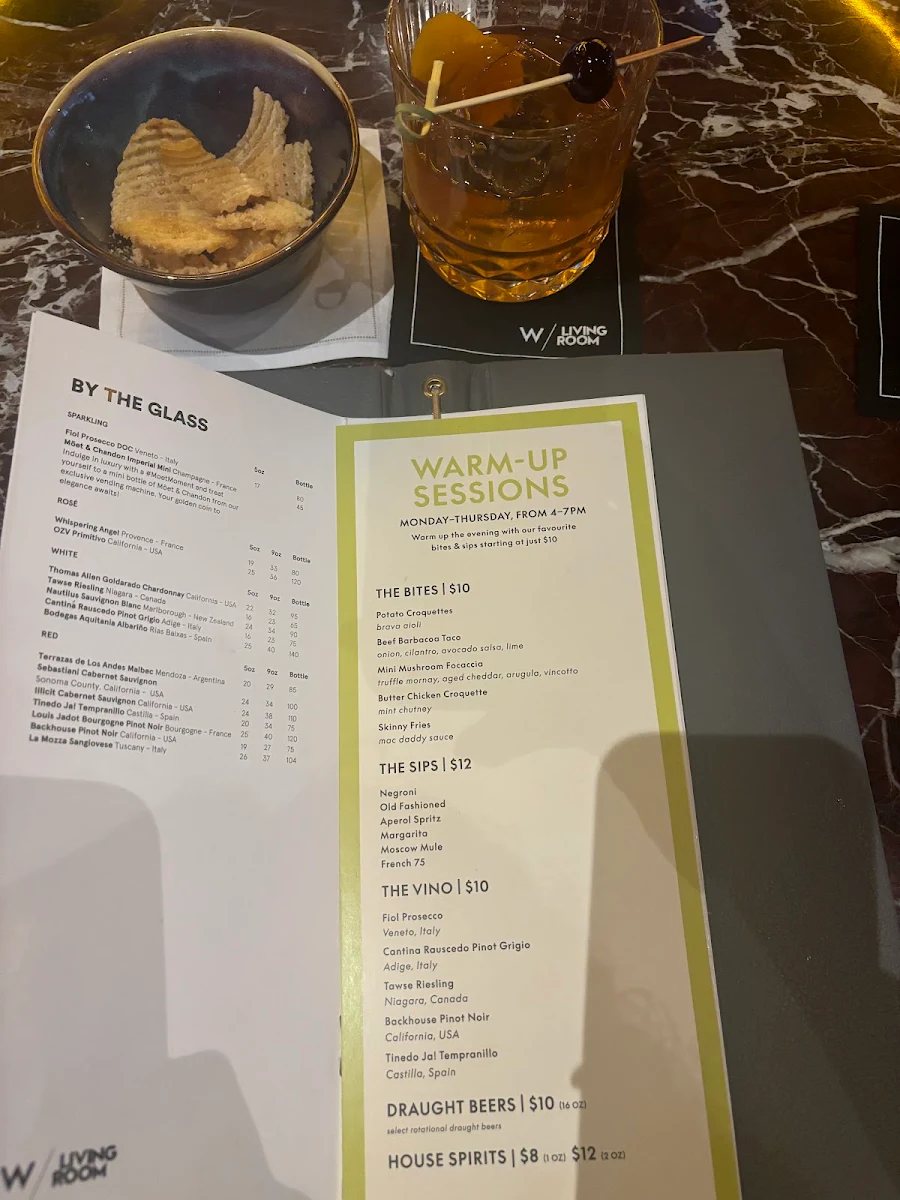 Menu, Living Room