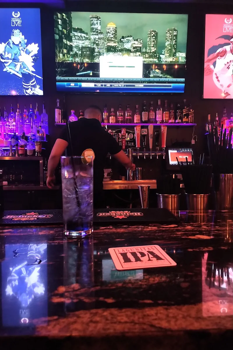 Vibe, One Eighty Sports Pub