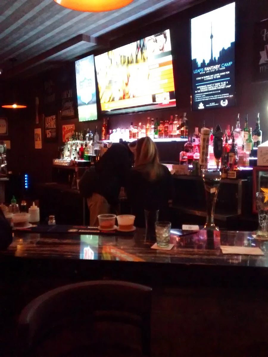 Vibe, One Eighty Sports Pub