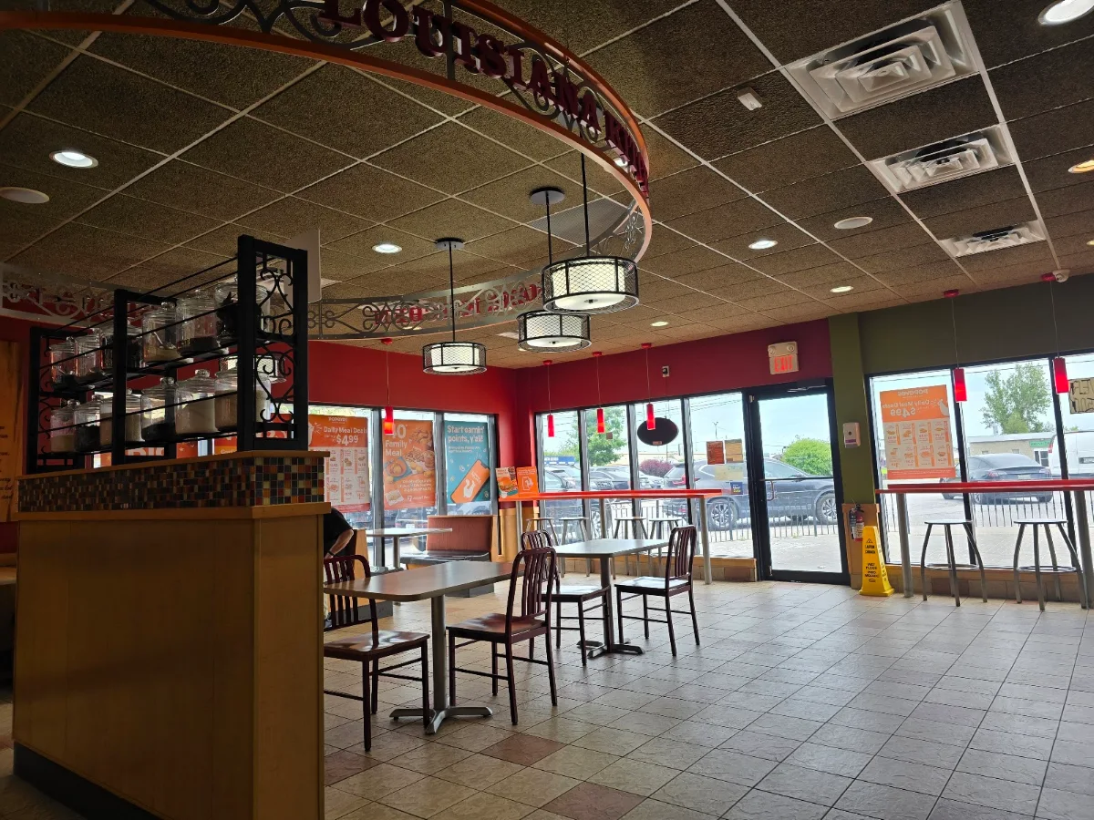 Vibe, Popeyes Louisiana Kitchen