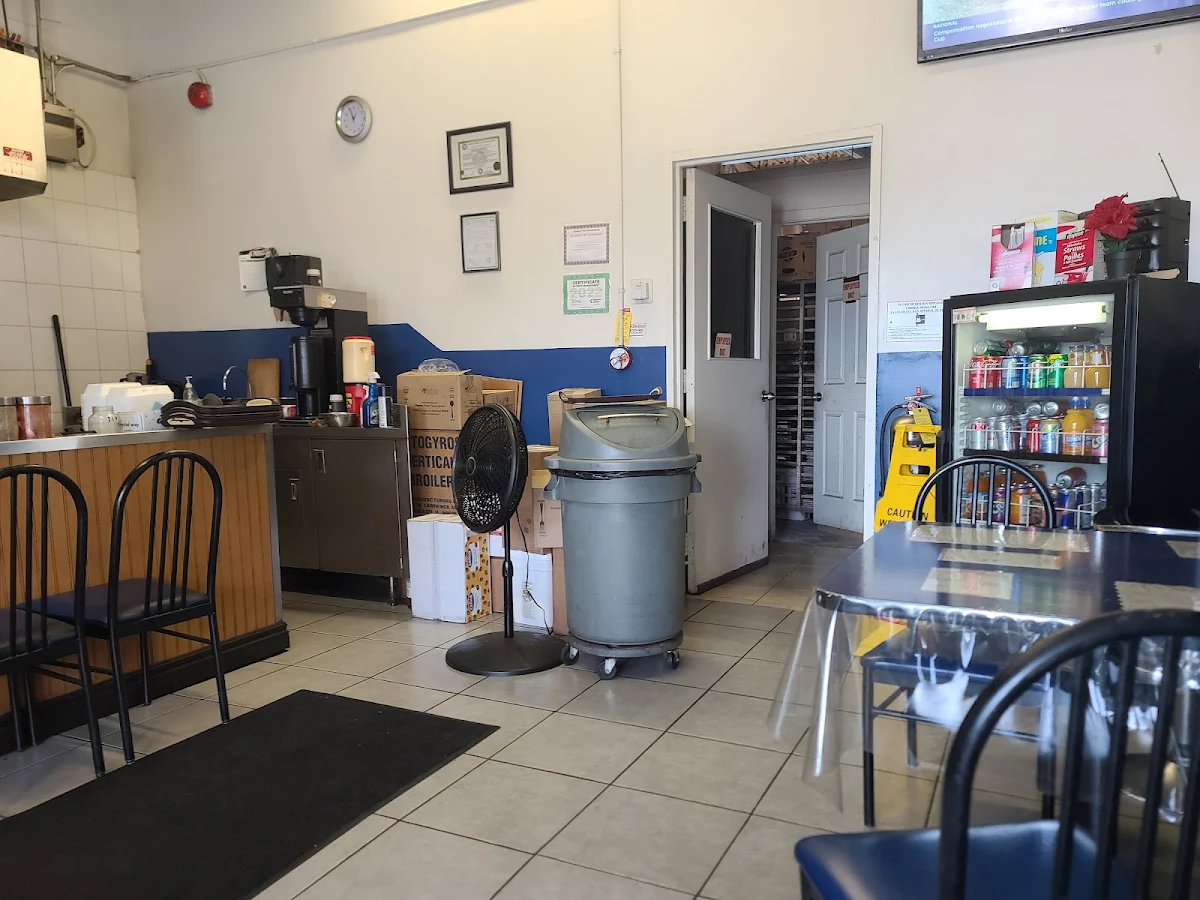 Vibe, Shawarma Falafel & Bakery