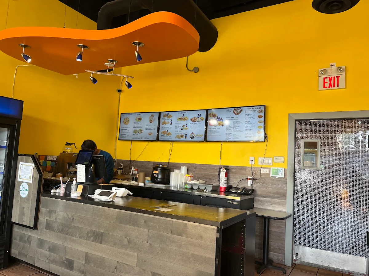 Vibe, Fried Chicken Club (St. Laurent Blvd)