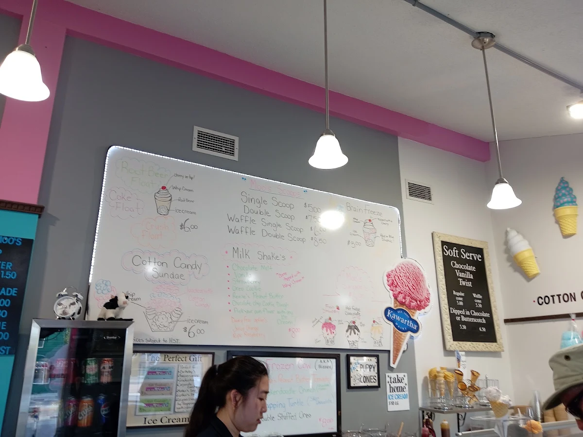 Menu, Moo’s Ice Cream Shop