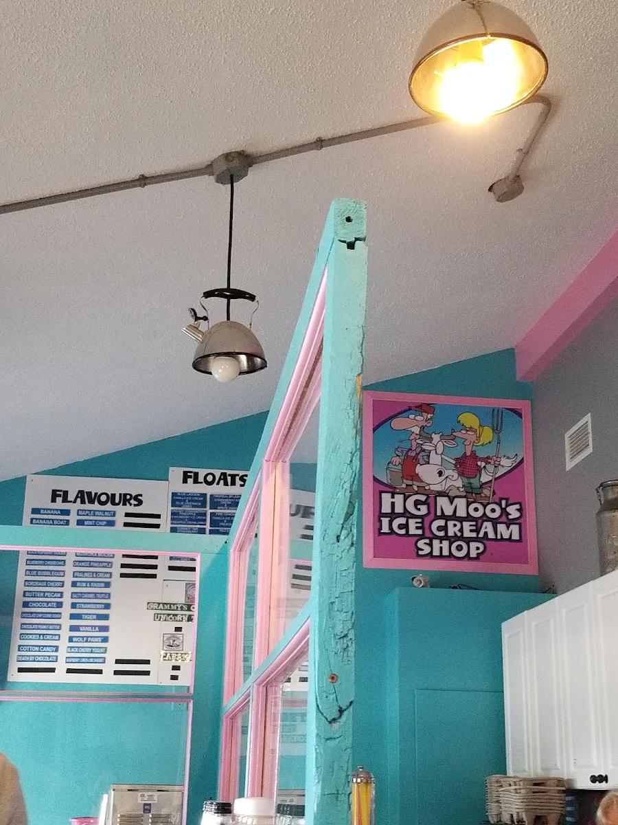 Menu, Moo’s Ice Cream Shop