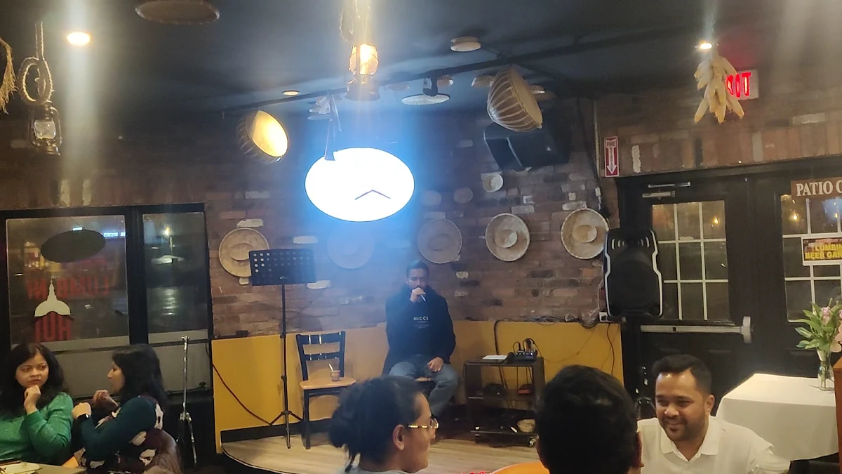 Vibe, Lumbini Hut: Best Indian Nepali and Hakka Restaurant