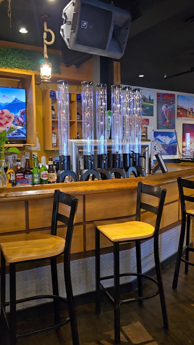 Vibe, Lumbini Hut: Best Indian Nepali and Hakka Restaurant