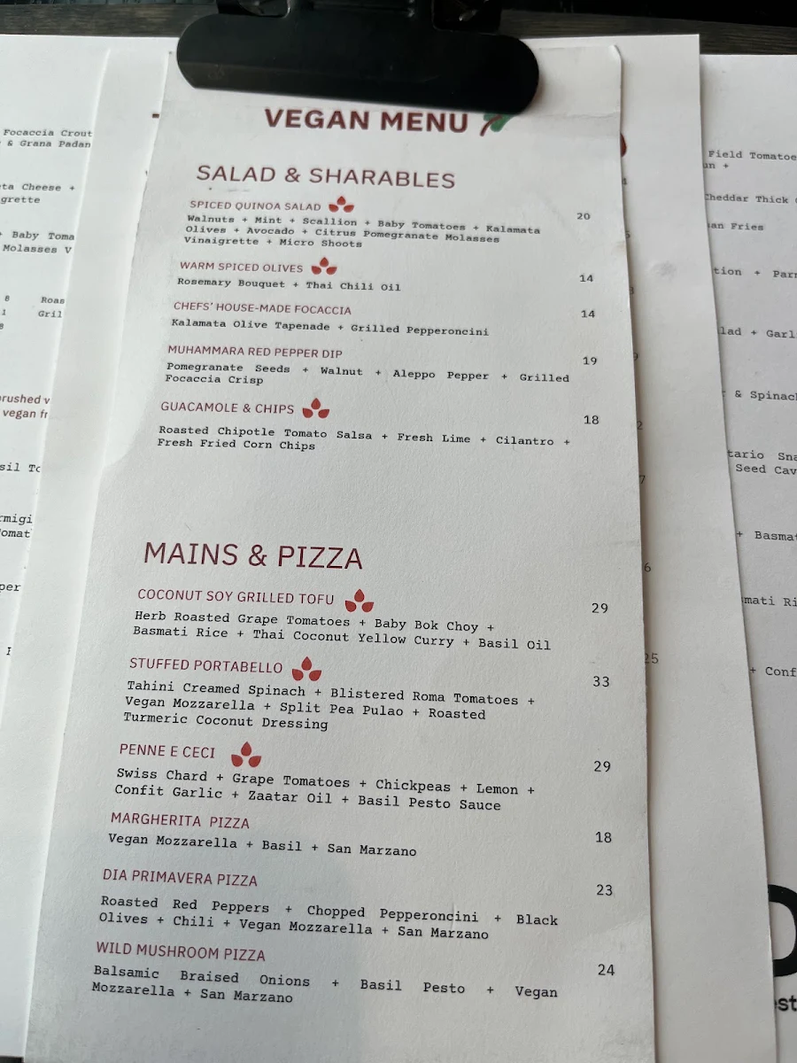 Menu, Día Restaurant and Lounge