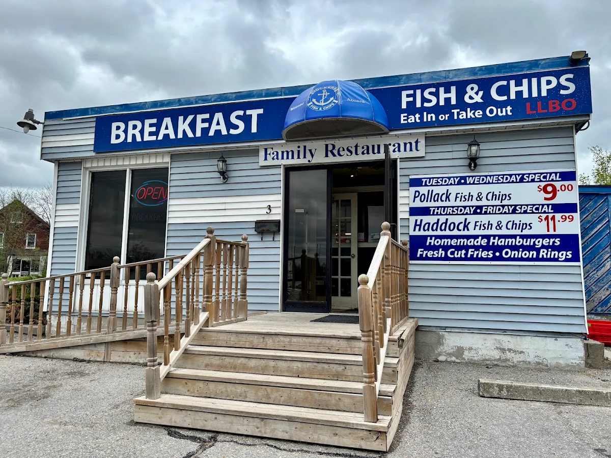 Menu, Docker's Fish & Chip & Breakfast