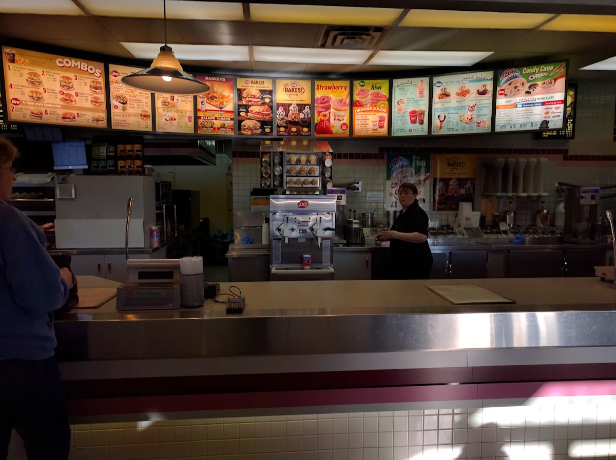 Vibe, Dairy Queen Grill & Chill