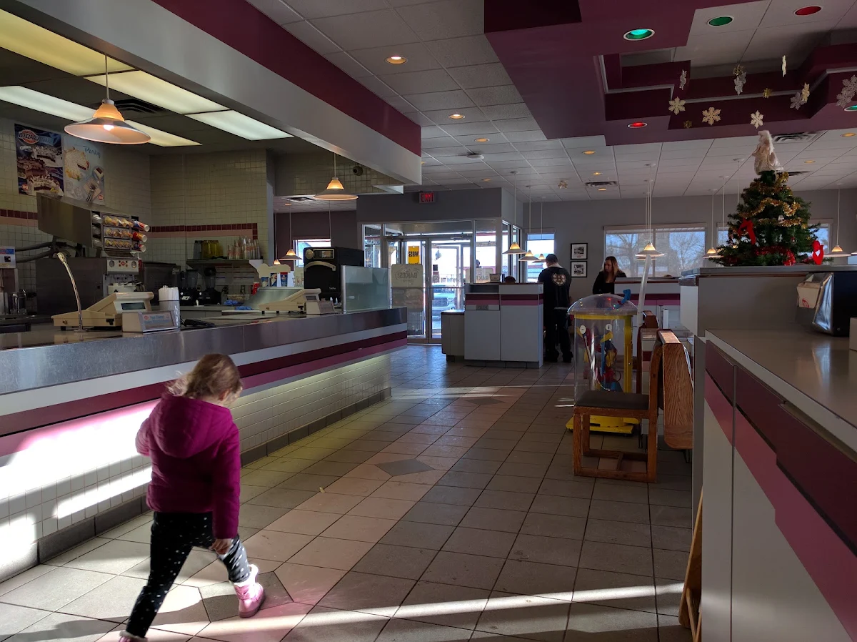 Vibe, Dairy Queen Grill & Chill