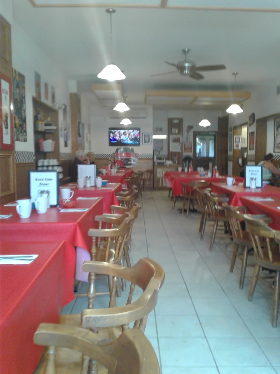 Vibe, East Side Diner