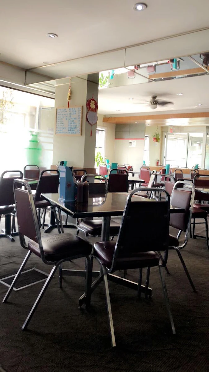Vibe, Huong's Vietnamese Bistro