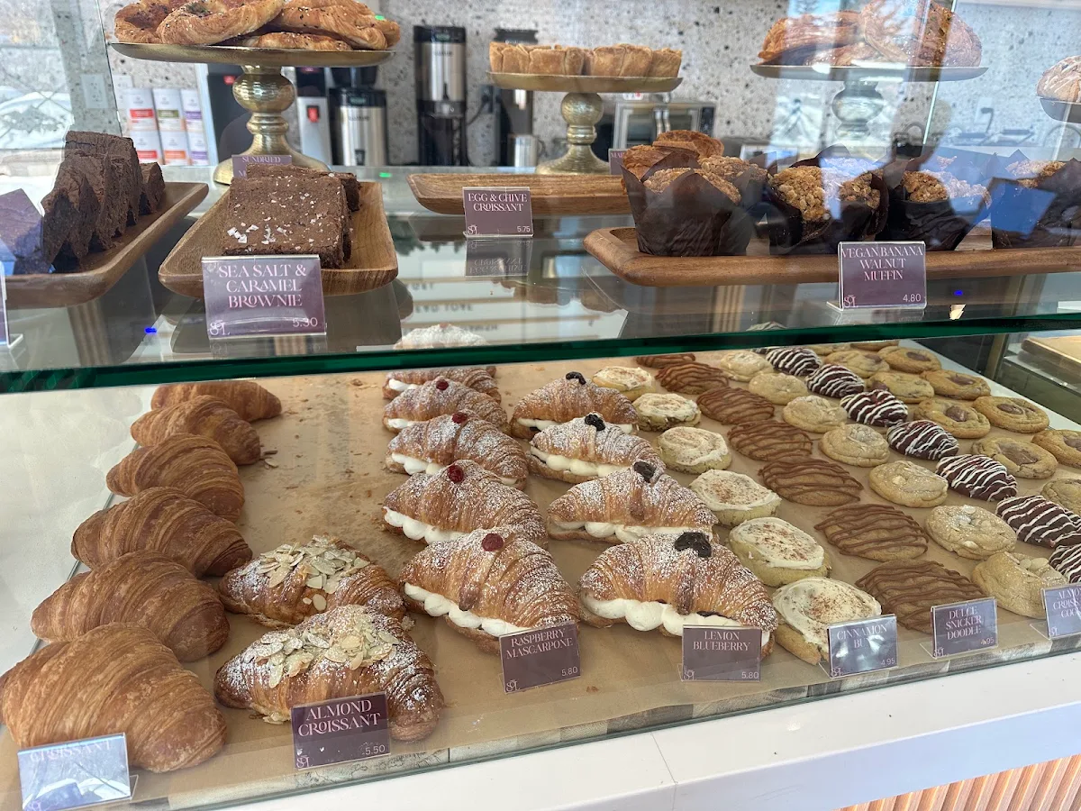 Vibe, SOL Bakehouse