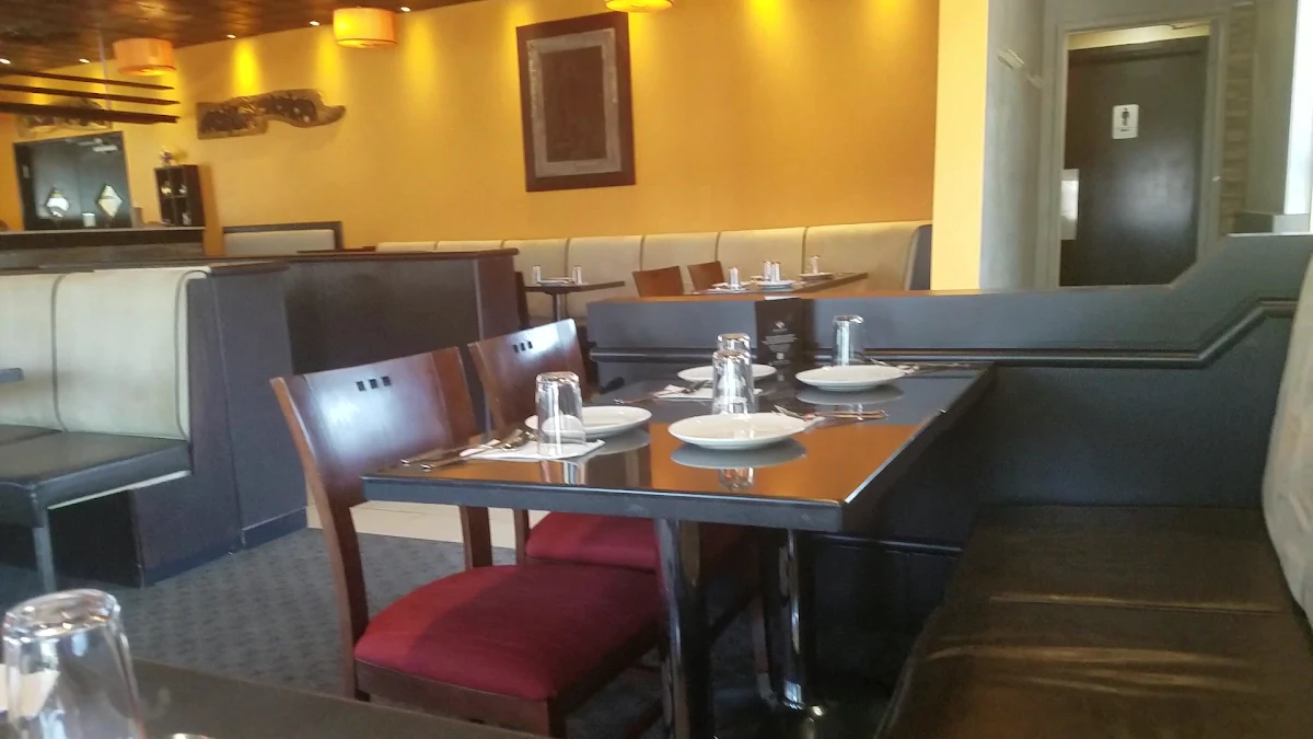 Vibe, Young's Thai Cuisine
