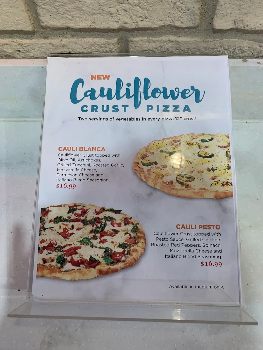 Menu, Pizza Pizza