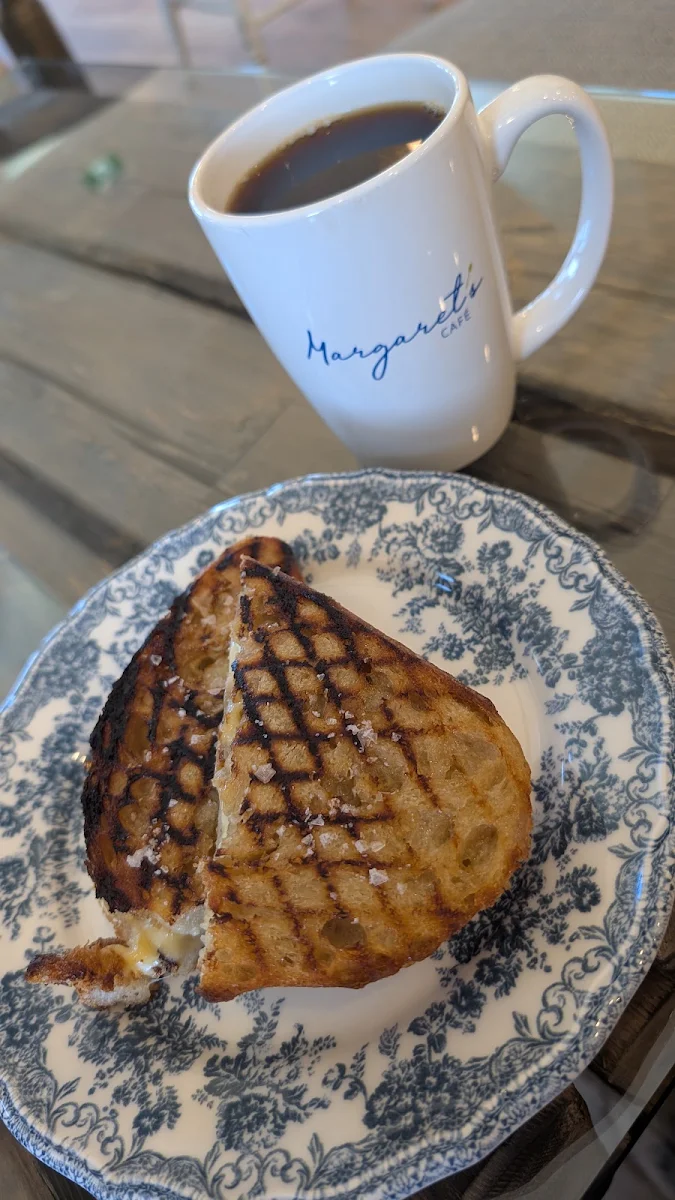 Food & drink, Margaret's Café