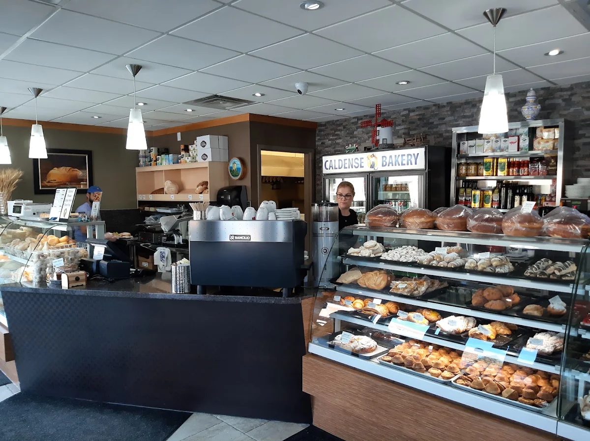 Vibe, Caldense Bakery