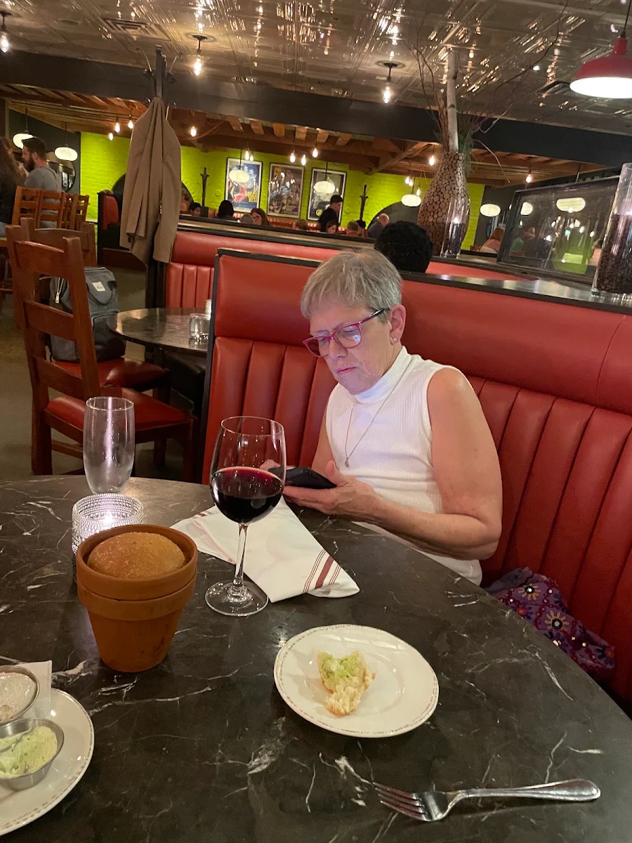 Food & drink, Del's Italian Kitchen