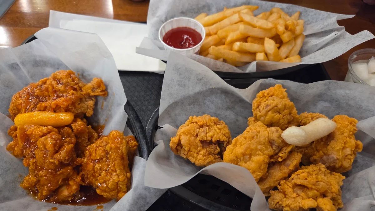 Food & drink, Pelicana Chicken Robson