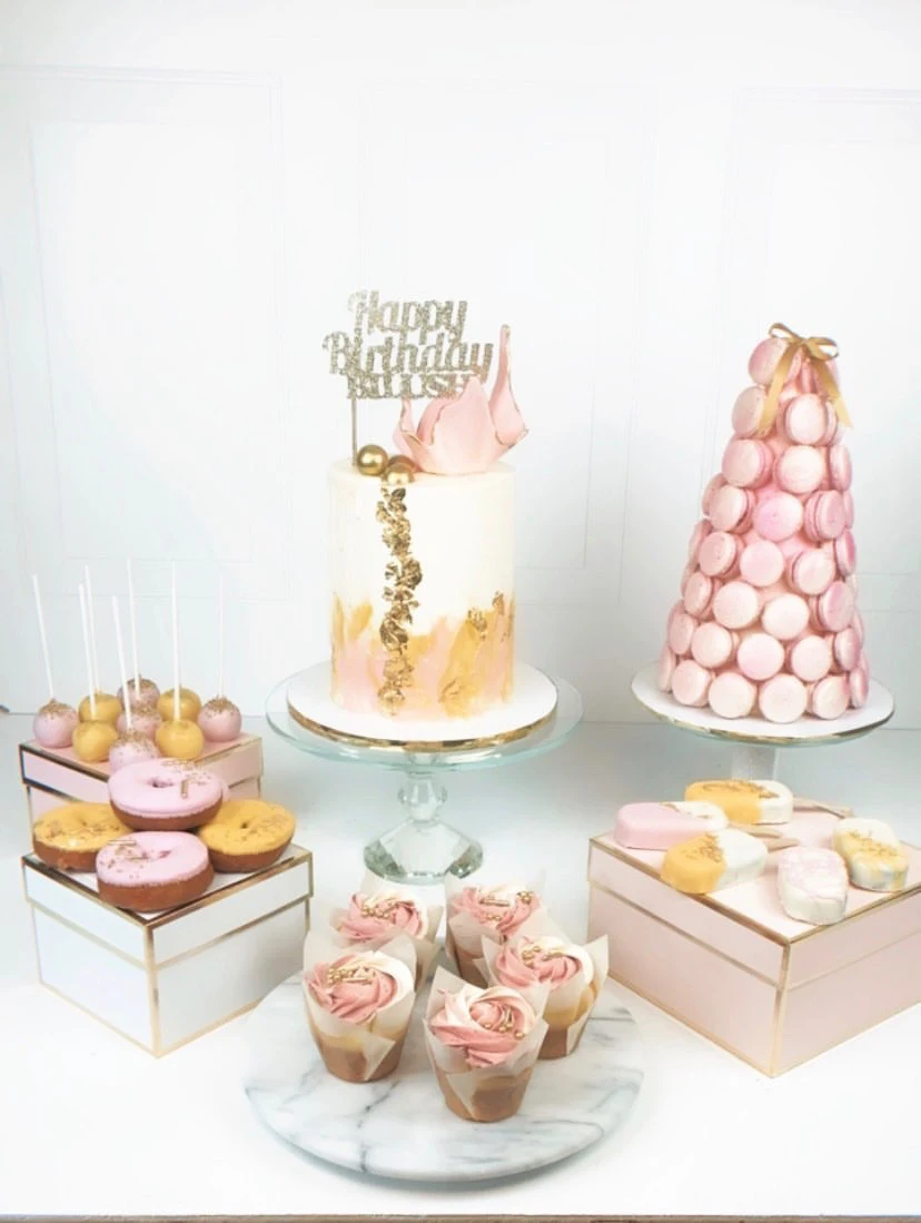 Food & drink, Le Miel Cakes