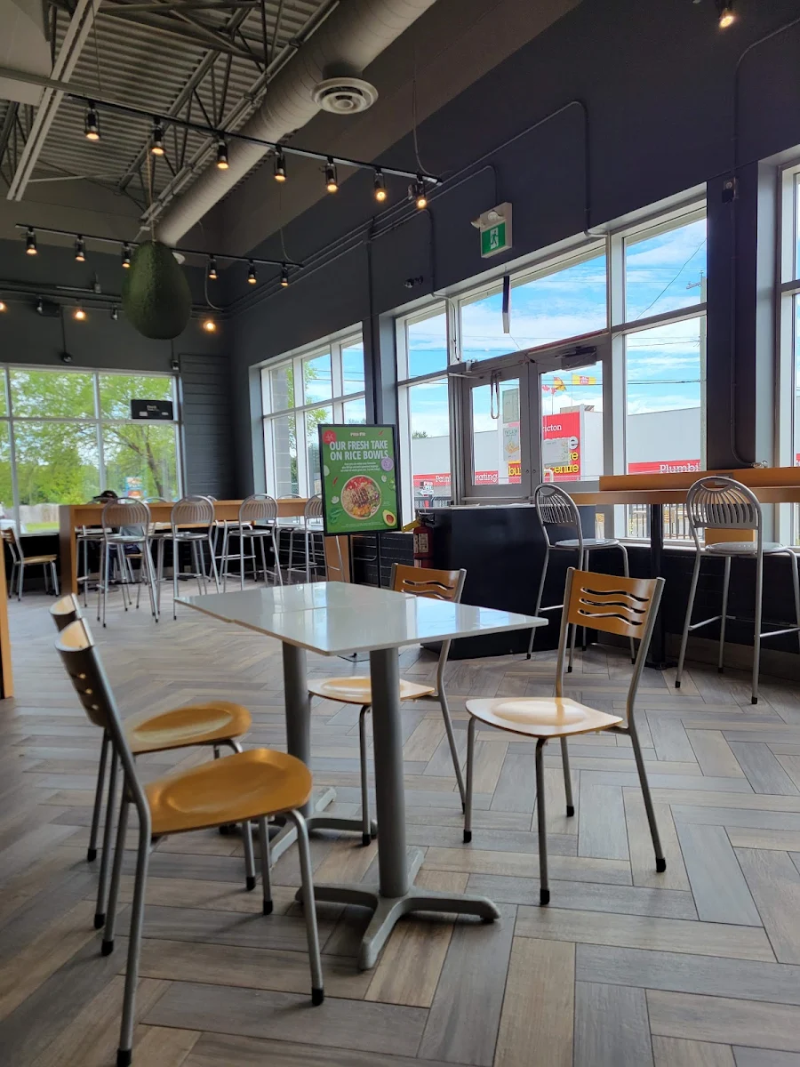 Vibe, Pita Pit