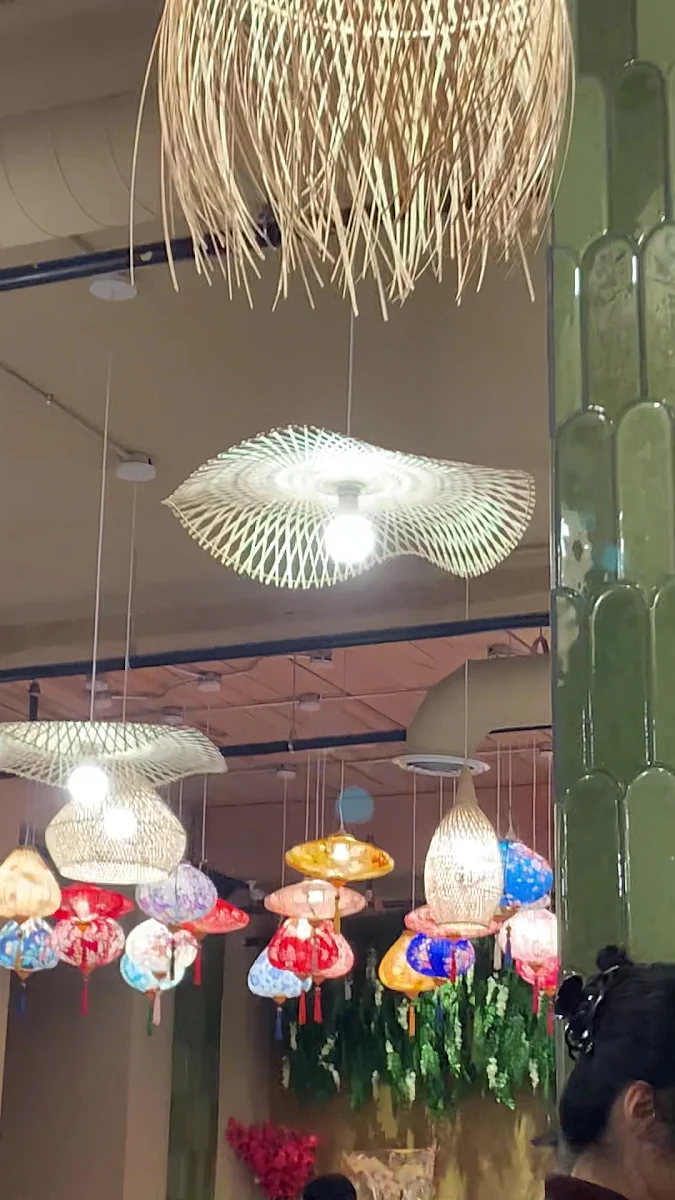 Vibe, Pho Anh Vu Toronto