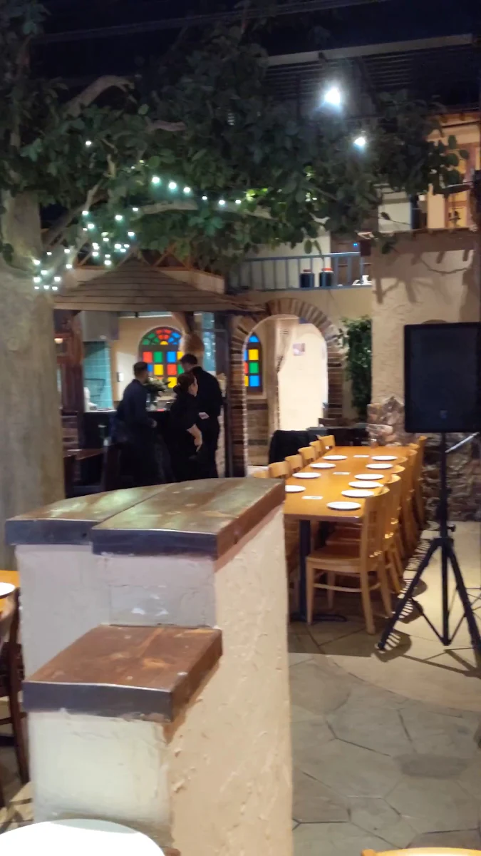 Vibe, North Restaurant